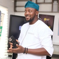 Akinlabi Idris portrait